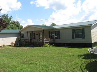 149 Charlie Brown Rd, Hilham, TN 38568