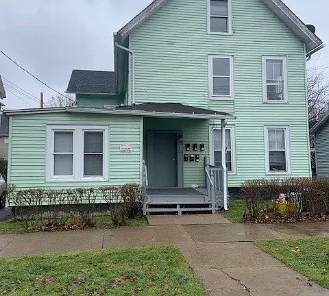 2nd image of 188 Hawley St #3