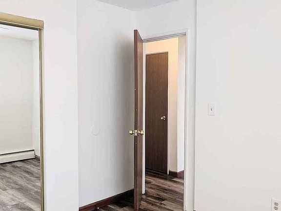 5th image of 1510 County Road B E #1512-201