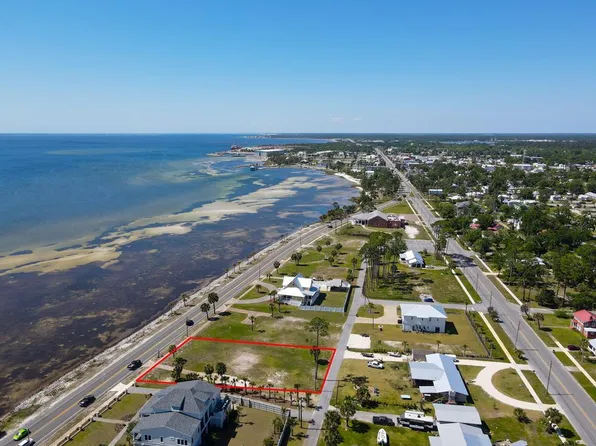 1203 Constitution Dr, Port Saint Joe, FL 32456