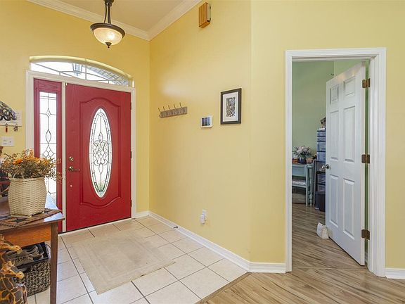 4th image of 1910 Melissa Oaks Dr