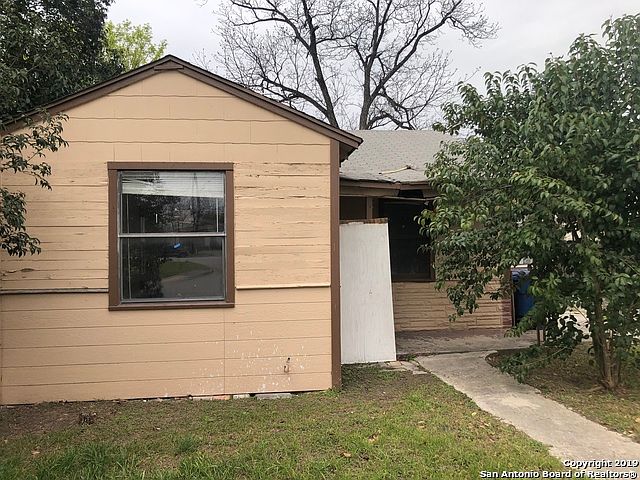 1st image of 219 Rollins Ave