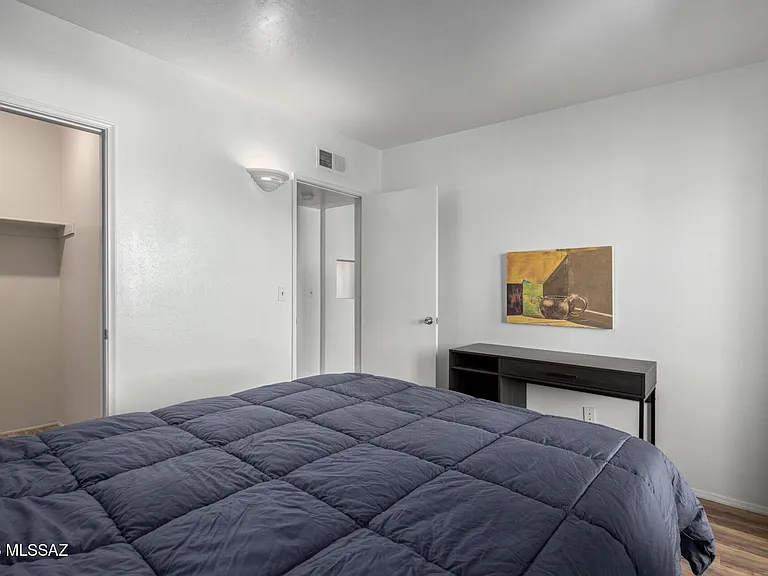 1810 E Blacklidge Dr #123 — Photo 13