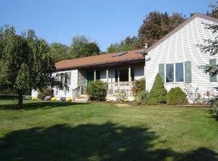 4 High Meadow Dr, Warwick, NY 10990