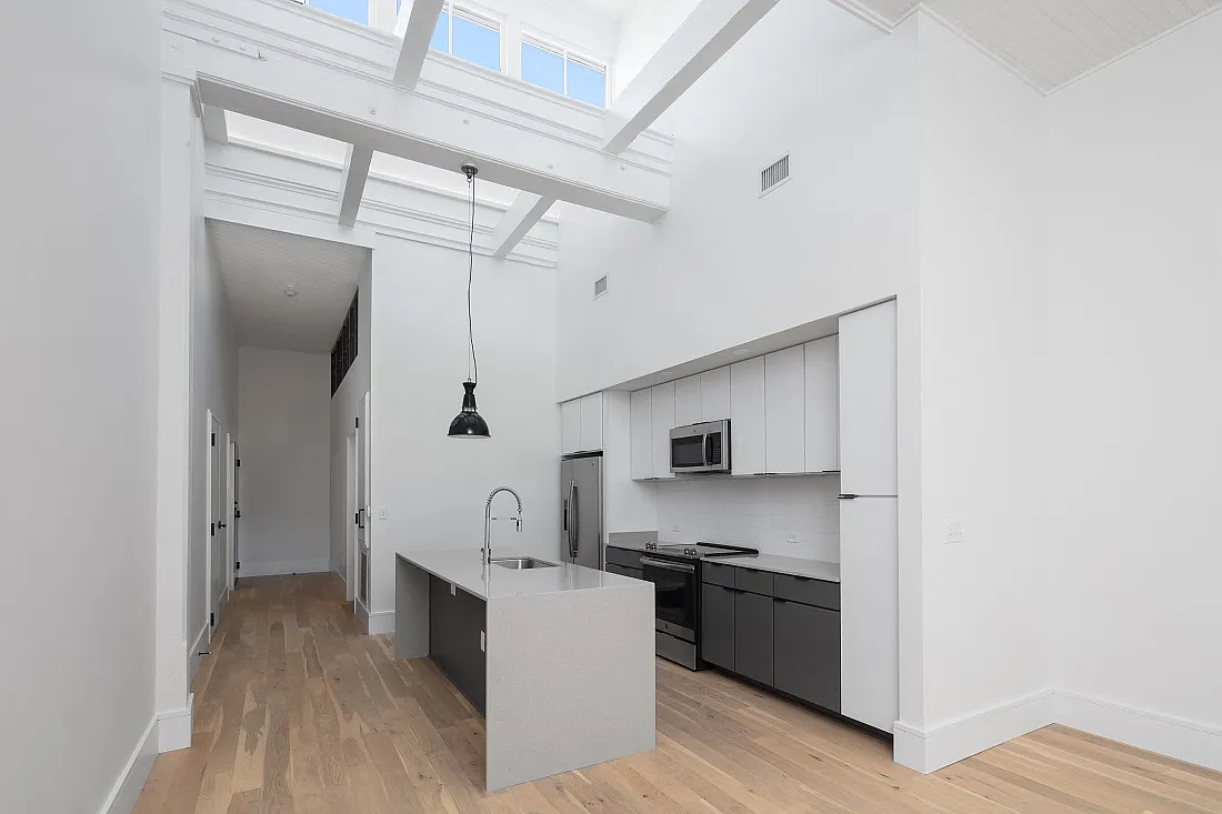 510 Julia St — Photo 1