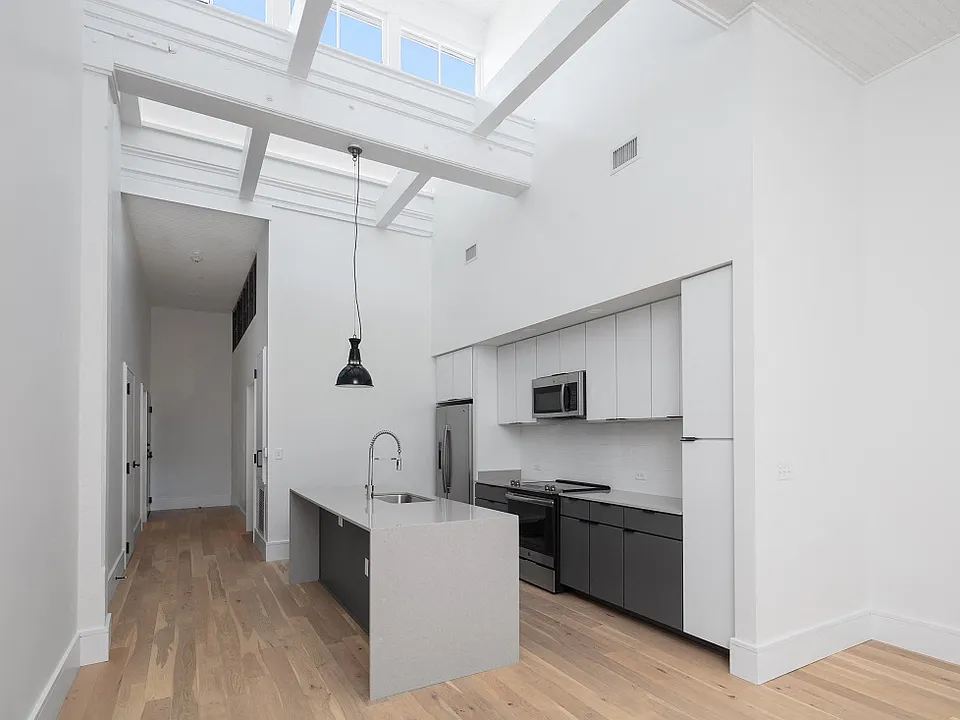 510 Julia St