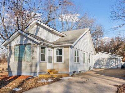 6026 White Dr, Prior Lake, MN, 55372