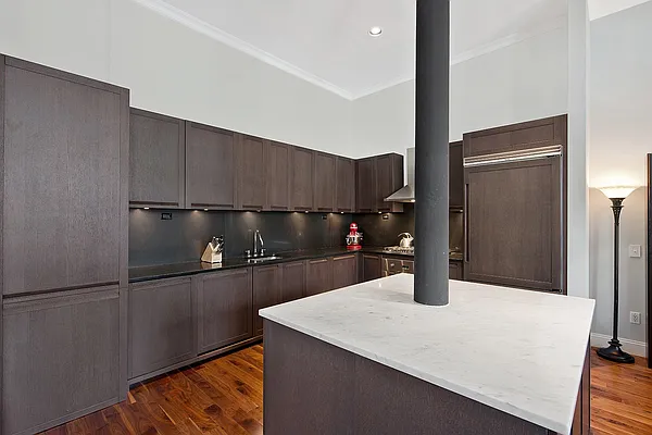 Sold by Nest Seekers International | media 14