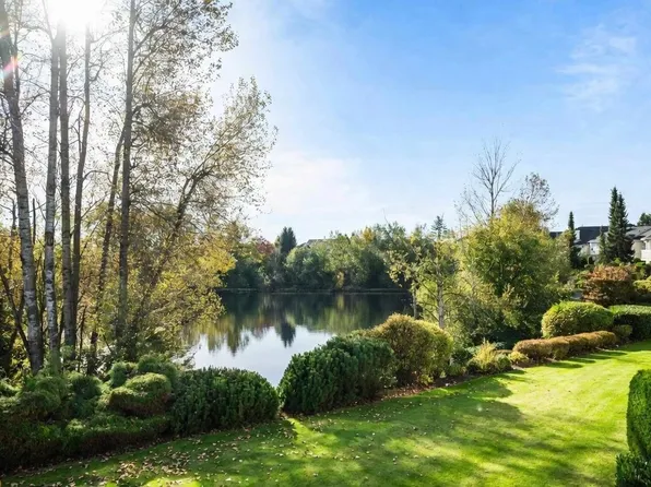 31450 Spur Ave #22, Abbotsford, BC V2T 5M3