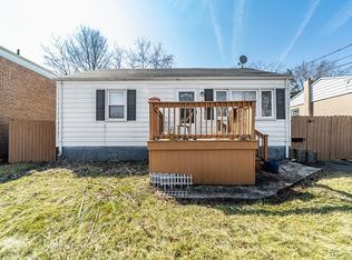 8 Trinity St, North Brunswick, NJ 08902