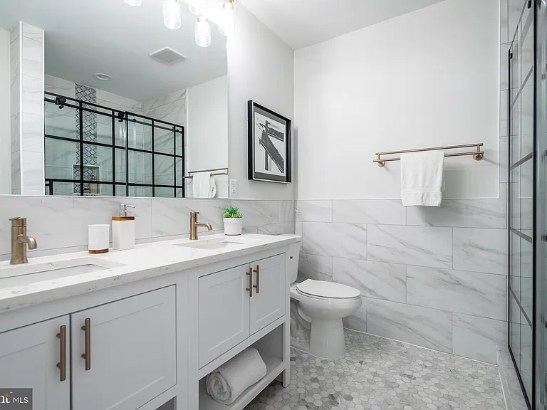 520 Irving St NW — Photo 22