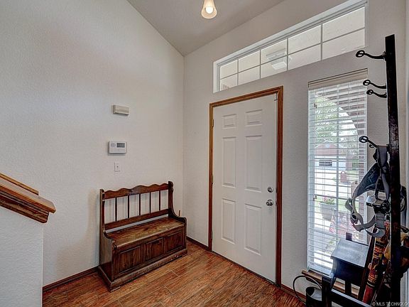 5th image of 13645 S Poplar St E