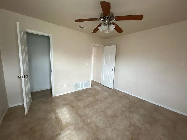 710 Aries Ave — Photo 16