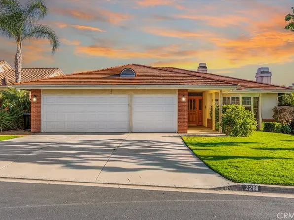 22811 Cove View St, Canyon Lake, CA 92587