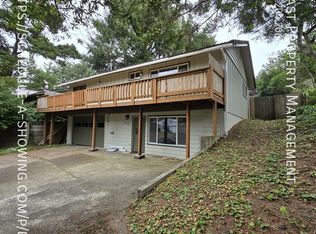 2416 NW Edenview Way, Newport, OR