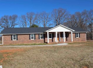 440 Silver Lake Rd, Duncan, SC 29334