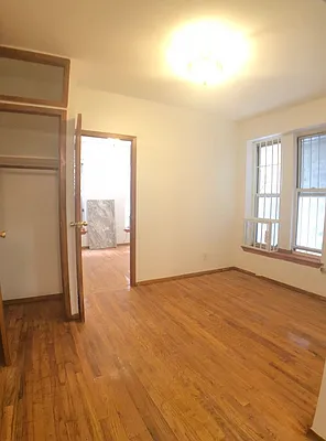 Rented by Warren T Real Estate Corp. | media 44