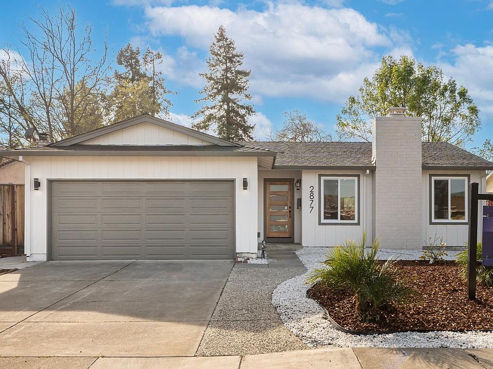 1st image of 2877 Pelican Dr