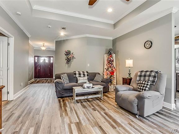 5th image of 13838 Highland Pointe Dr