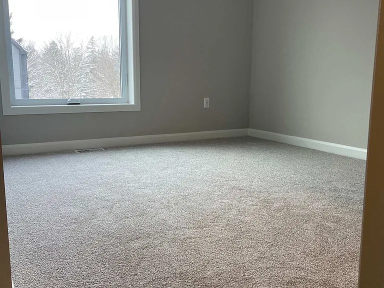 708 Woolwich St #219 — Photo 7