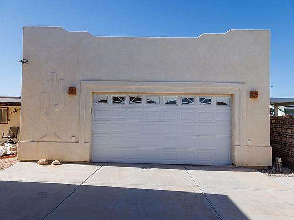 4th image of 14852 E 51st St