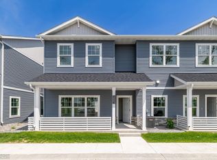 5881 41st St S, Fargo, ND