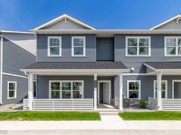 5883 41st St S, Fargo, ND 58104