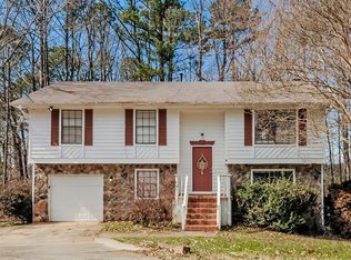 1352 Buttercup Ct, Lawrenceville, GA 30044