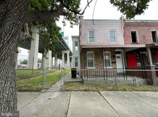 1817 W 4th St, Chester, PA 19013