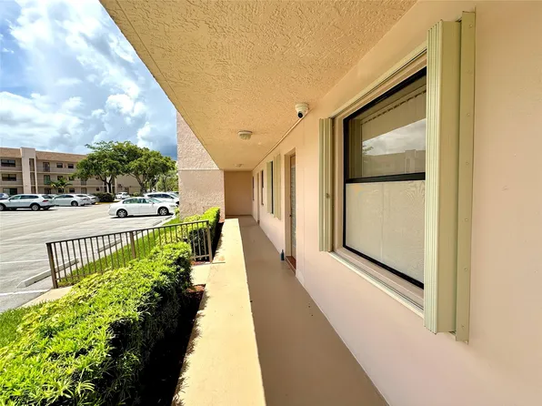 10434 Sunrise Lakes Boulevard #110, Sunrise, FL 33322