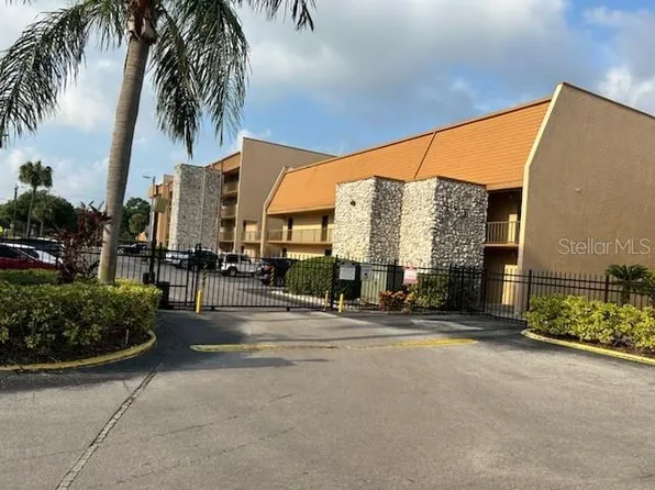 5820 N Church Ave Unit 316, Tampa, FL 33614