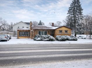 5440 Benton Ave, Downers Grove, IL 60515