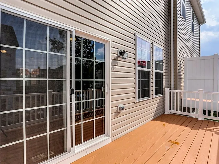 7803 Cherrel Brooks Way — Photo 6