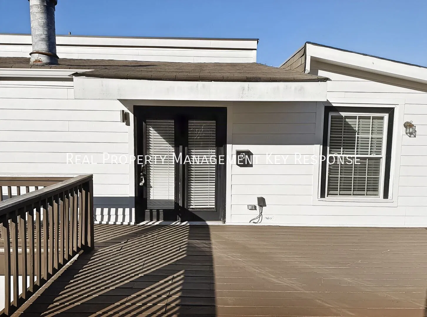 3 Bedroom, 2 Bath Home Open-Concept Living, Great Storage & Convenient Nashville Location — Photo 1