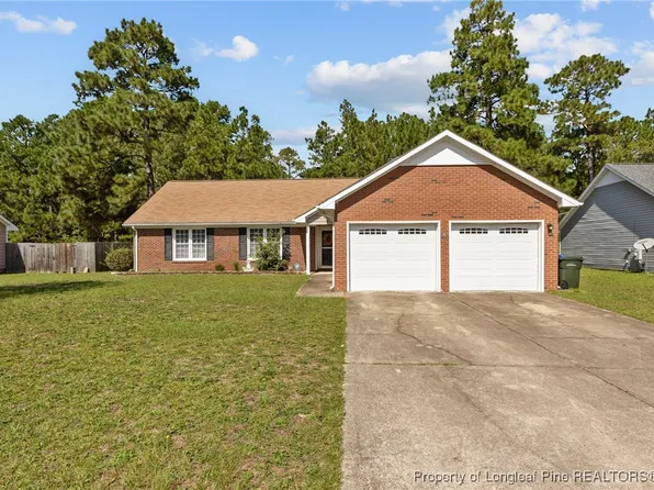 6570 Brookshire St, Fayetteville, NC 28314