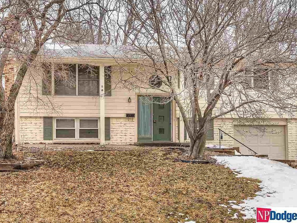 1st image of 5054 S 89th St