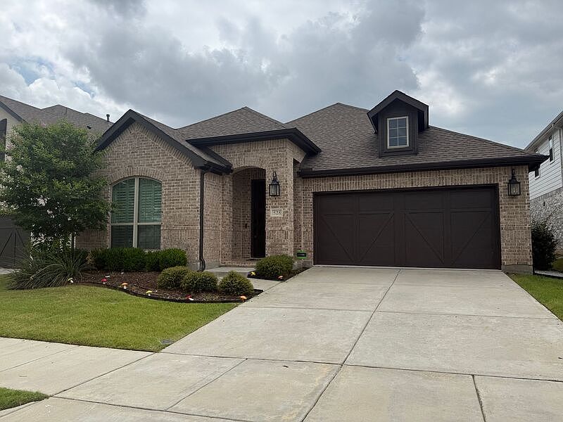 1st image of 528 Evergreen Rd