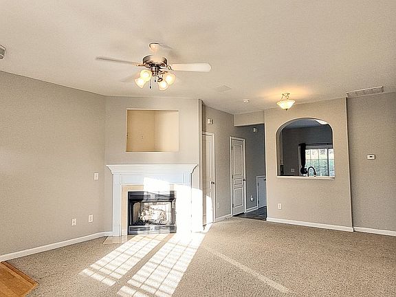 2nd image of 116 Tylerway Ln