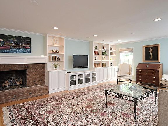 Spacious Living Room