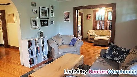 2nd image of 1619 Lillian St