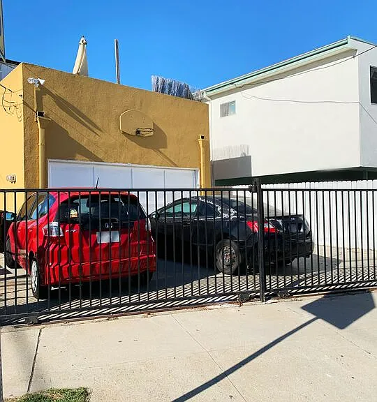 12410 Verdi St — Photo 24