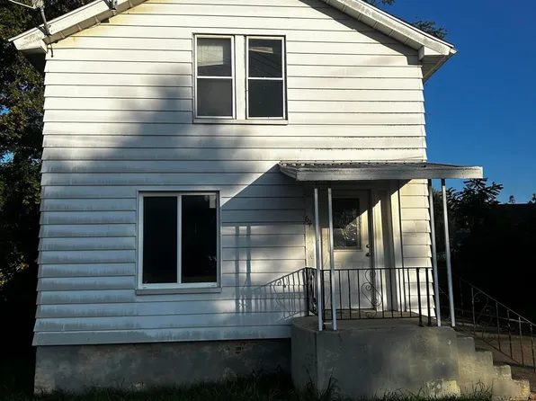 64 Union St, Hillsdale, MI 49242