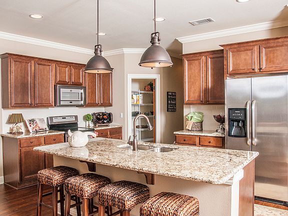 REPRESENTATIVE HOME - COLORS AND FINISHES MAY DIFFER
