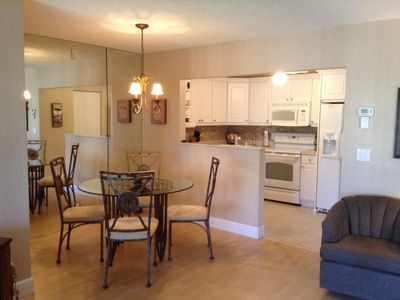 315 Pine Ridge Cir APT D-2, Greenacres, FL, 33463