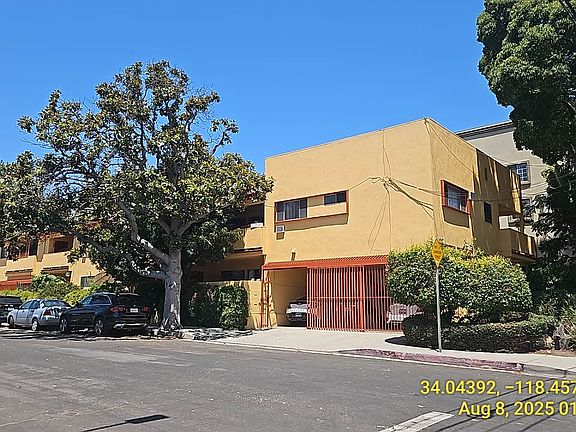 2nd image of 11727 Ohio Ave #202