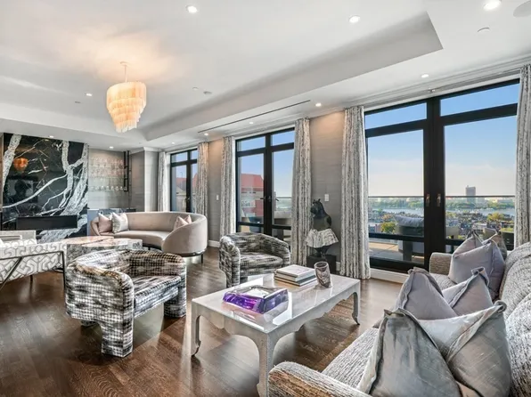 776 Boylston St #Penthouse 1f, Boston, MA 02199