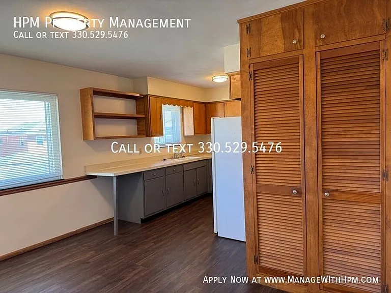735 S Firestone Blvd — Photo 6