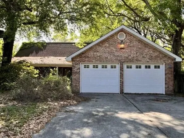 411 Post Ln, Biloxi, MS 39531