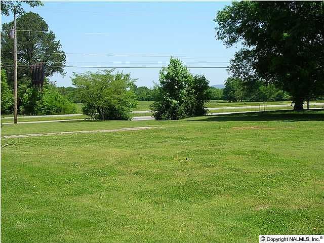 2nd image of 2460 Highway 72 E