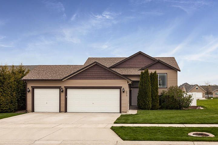 1st image of 3870 N Slazenger Ln